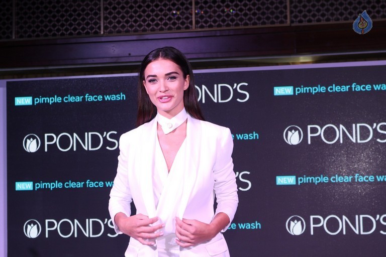 Ileana and Amy Jackson Ponds Institute new Products Launch - 30 / 33 photos