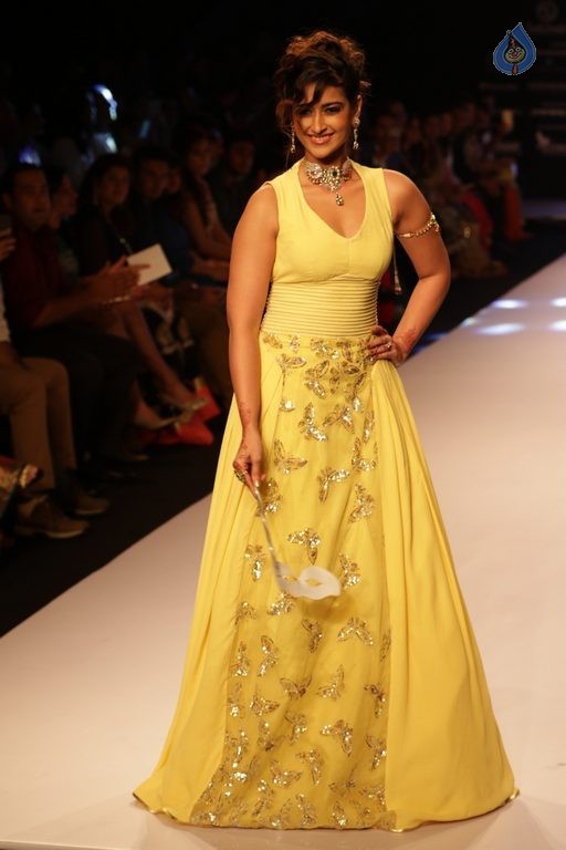 Ileana at IIJW 2015 Photos - 20 / 37 photos