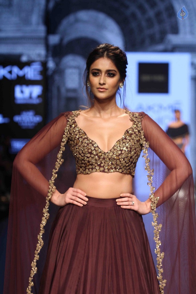 Ileana at LFW Winter Festive 2016 - 3 / 42 photos