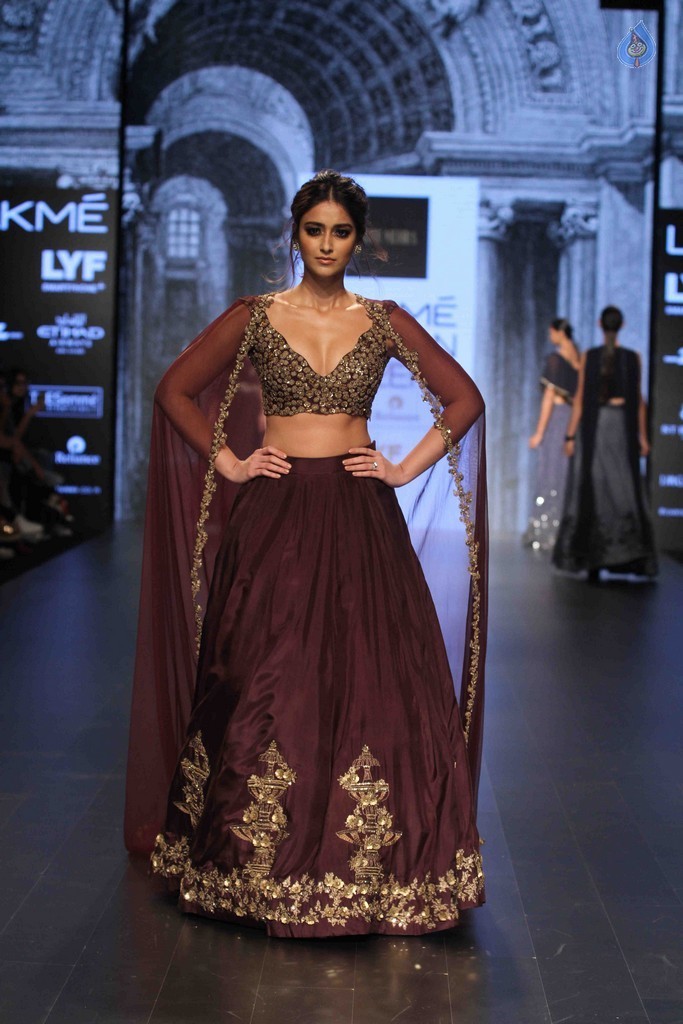 Ileana at LFW Winter Festive 2016 - 22 / 42 photos