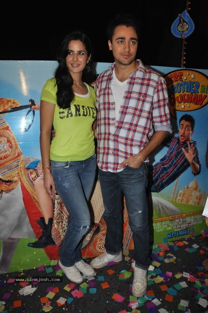 Imran and Katrina at Mere Brother Ki Dulhan Audio Launch - 15 / 36 photos