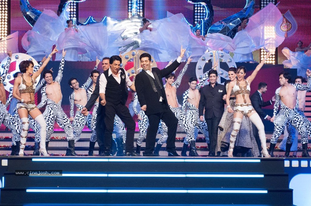 Celebs at Inaugural Lux Cozi TOIFA Celebrations - 6 / 17 photos