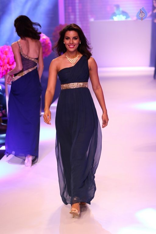 India International Jewellery Week 2015 Fashion Show - 6 / 84 photos