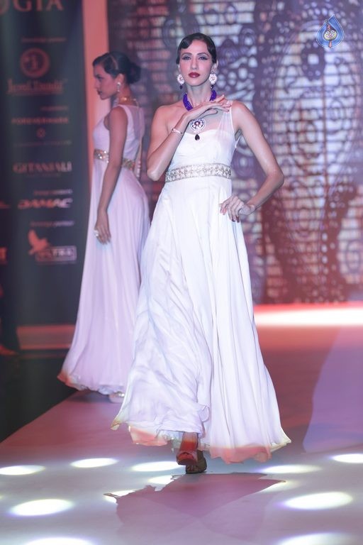India International Jewellery Week 2015 Fashion Show - 79 / 84 photos