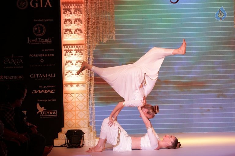 India International Jewellery Week 2015 Show  - 122 / 126 photos
