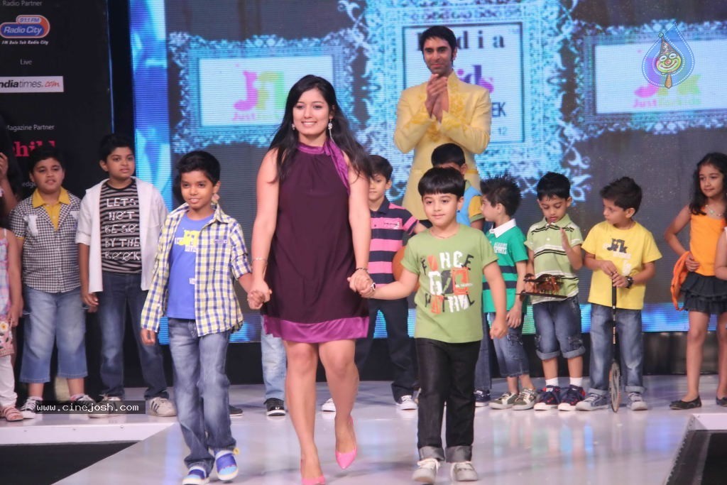 India Kids Fashion Show - 36 / 99 photos