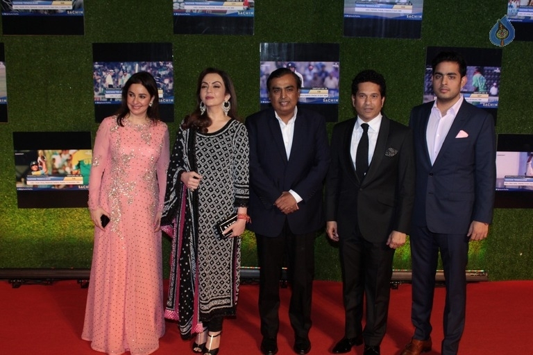 Indian Cricket Team at Special Screening Of Film Sachin A Billion Dreams - 49 / 82 photos