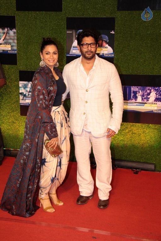 Indian Cricket Team at Special Screening Of Film Sachin A Billion Dreams - 54 / 82 photos