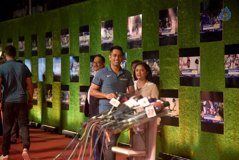 Indian Cricket Team at Special Screening Of Film Sachin A Billion Dreams - 67 / 82 photos