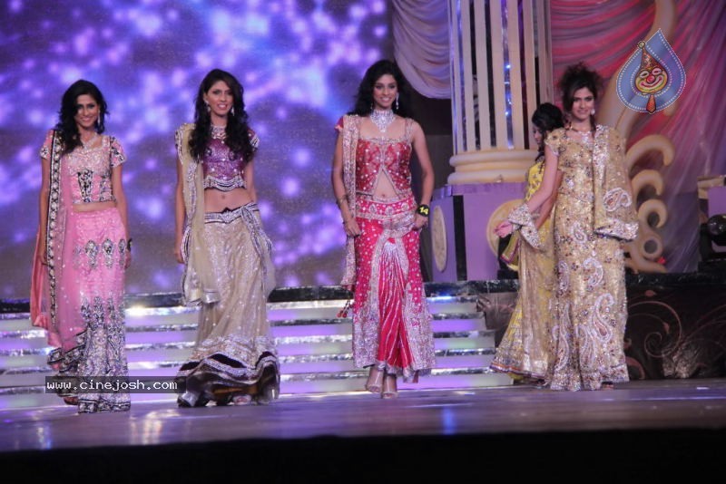 Indian Princess 2011 Grand Finale Event - 3 / 80 photos