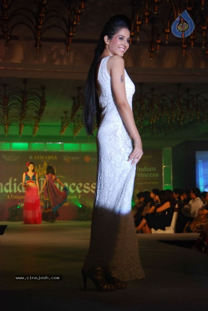 Indian Princess 2012 Launch Fashion Show - 26 / 37 photos