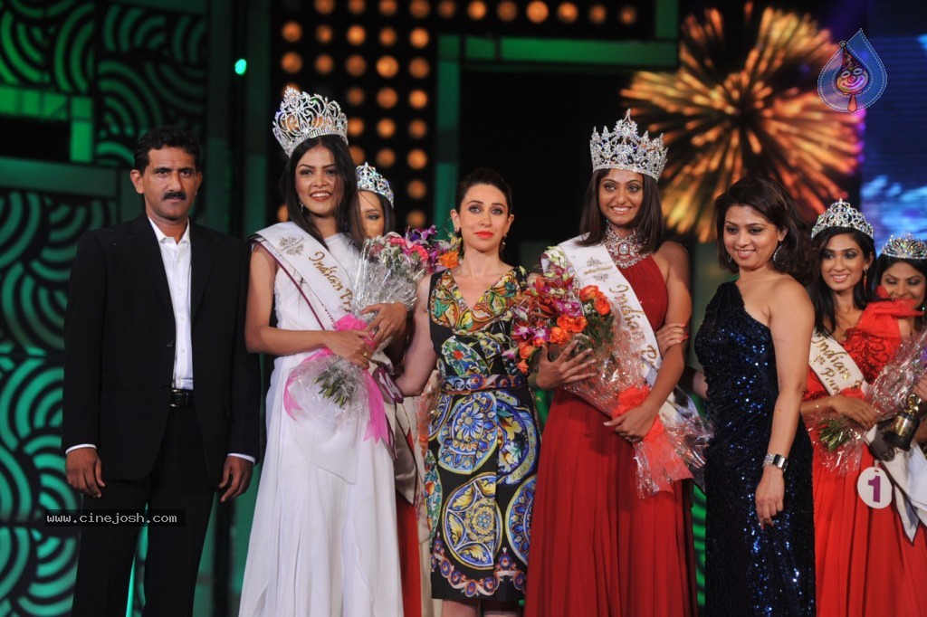 Indian Princess 2013 Grand Finale Event - 35 / 42 photos