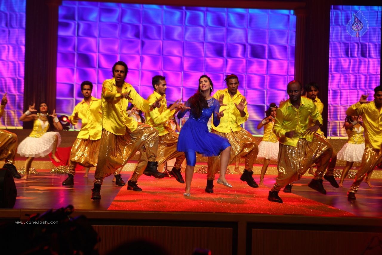 Indian Princess 2015 Grand Finale - 12 / 32 photos