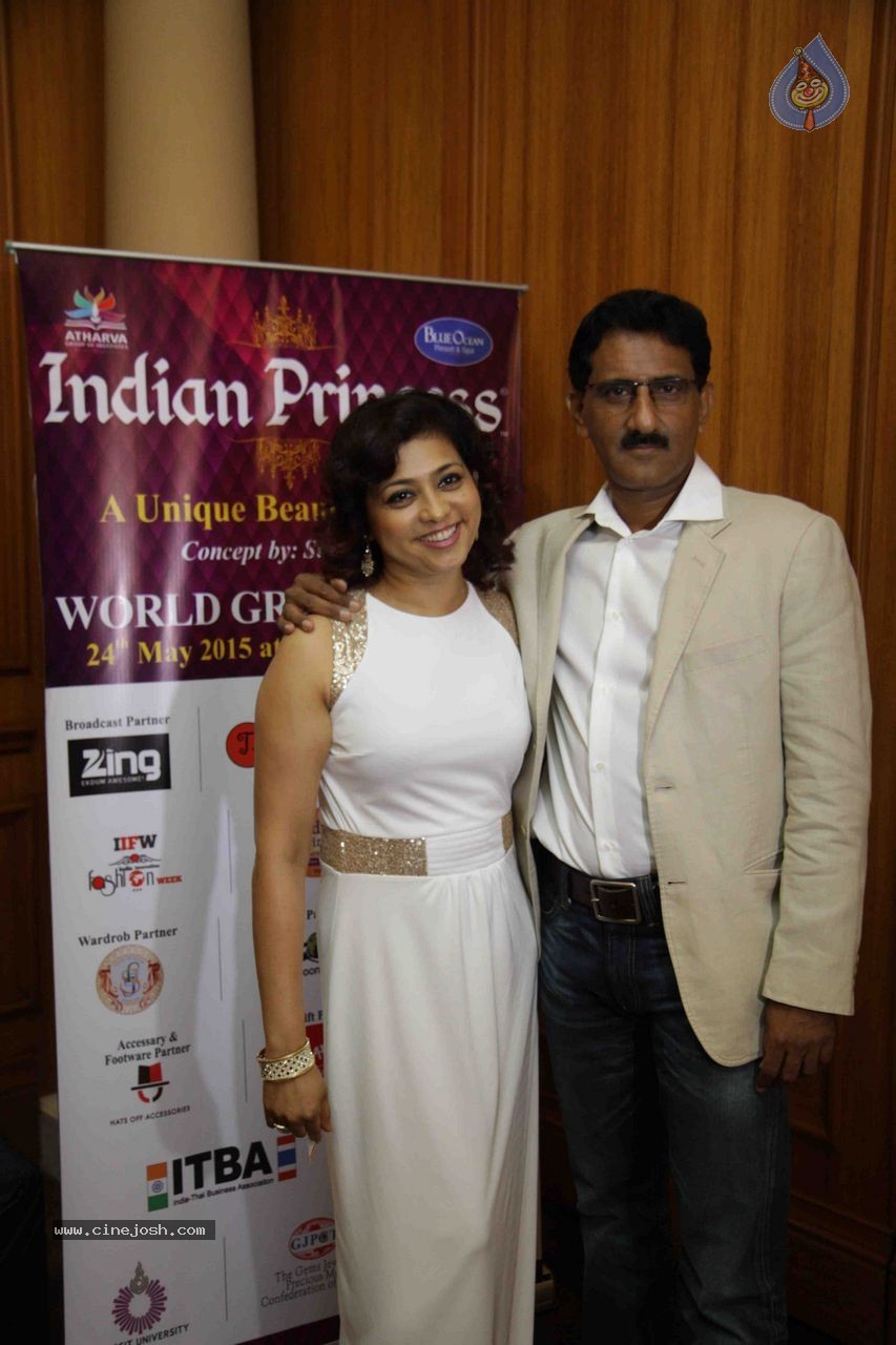 Indian Princess 2015 World Grand Finale PM - 39 / 45 photos