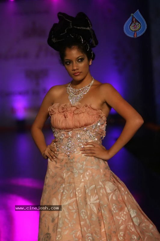 Indian Princess Fashion Show Photos - 64 / 77 photos