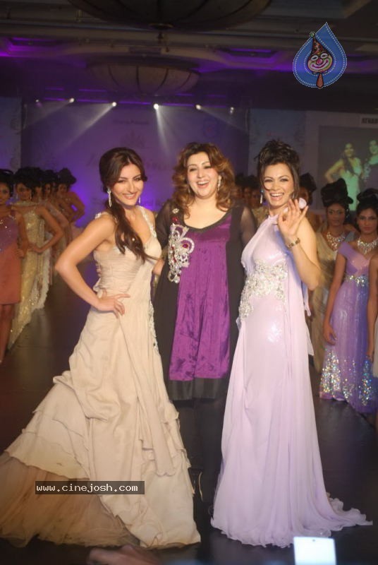 Indian Princess Fashion Show Photos - 76 / 77 photos