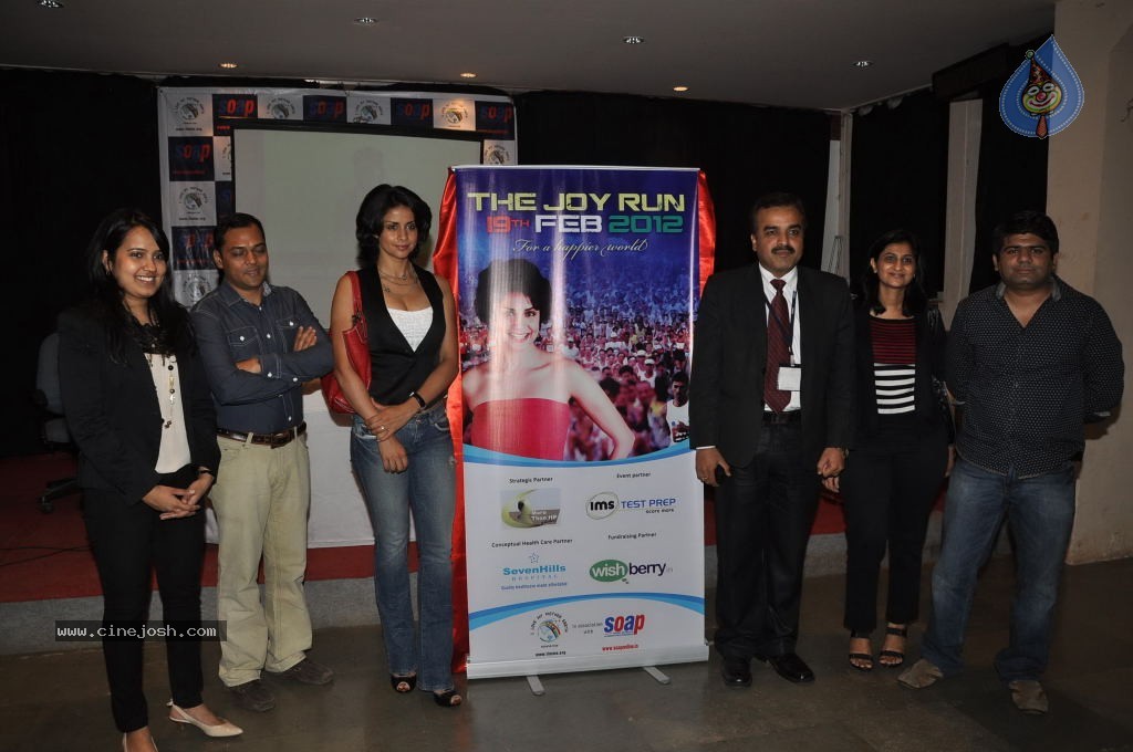 Indias First 12 City Marathon PM - 14 / 20 photos