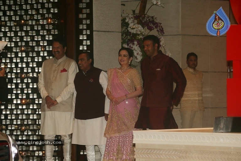 Isha Ambani Engagement Party Photos - 12 / 16 photos