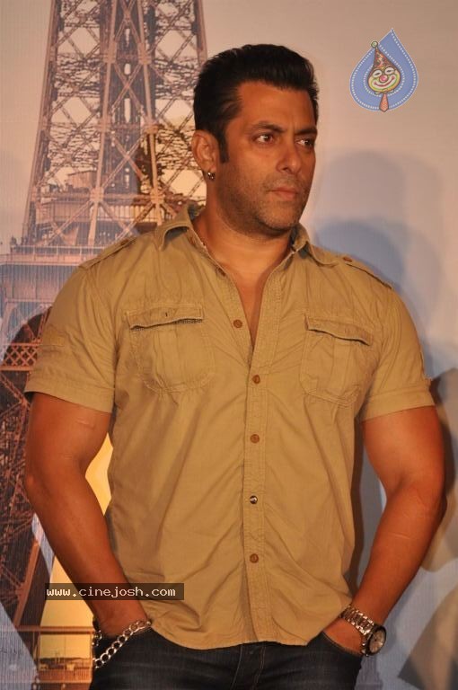 Ishkq in Paris Music Launch - 30 / 54 photos