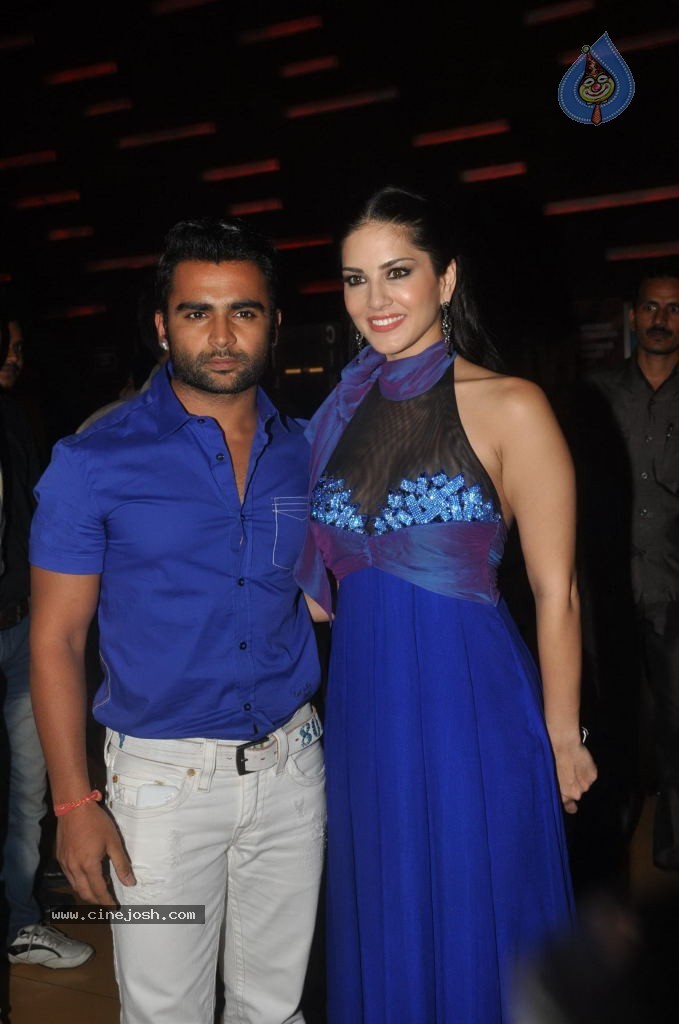Jackpot 1st Look Launch - 27 / 47 photos