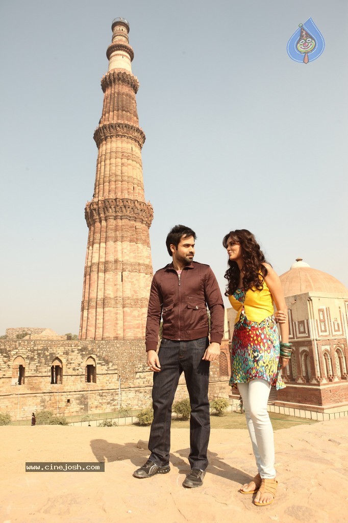 Jannat 2 Movie Stills - 10 / 16 photos