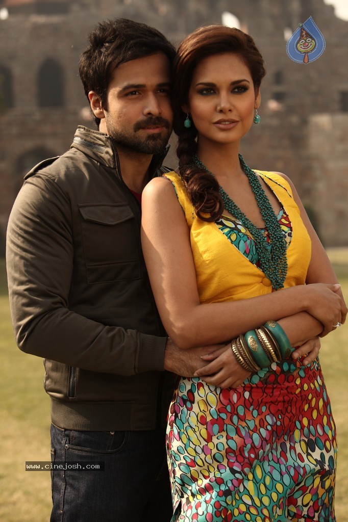 Jannat 2 Movie Stills - 12 / 16 photos