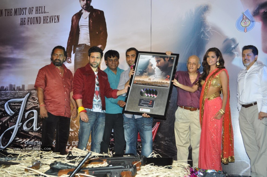 Jannat 2 Music Launch - 3 / 36 photos