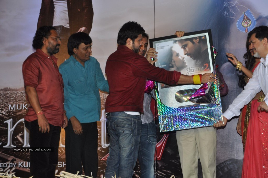 Jannat 2 Music Launch - 23 / 36 photos