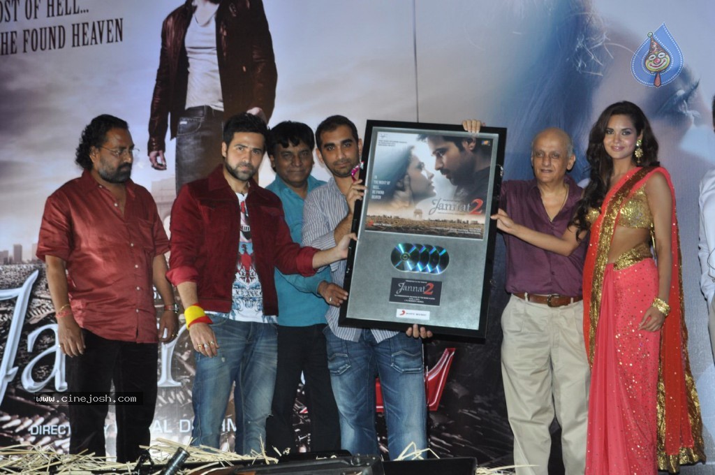 Jannat 2 Music Launch - 33 / 36 photos