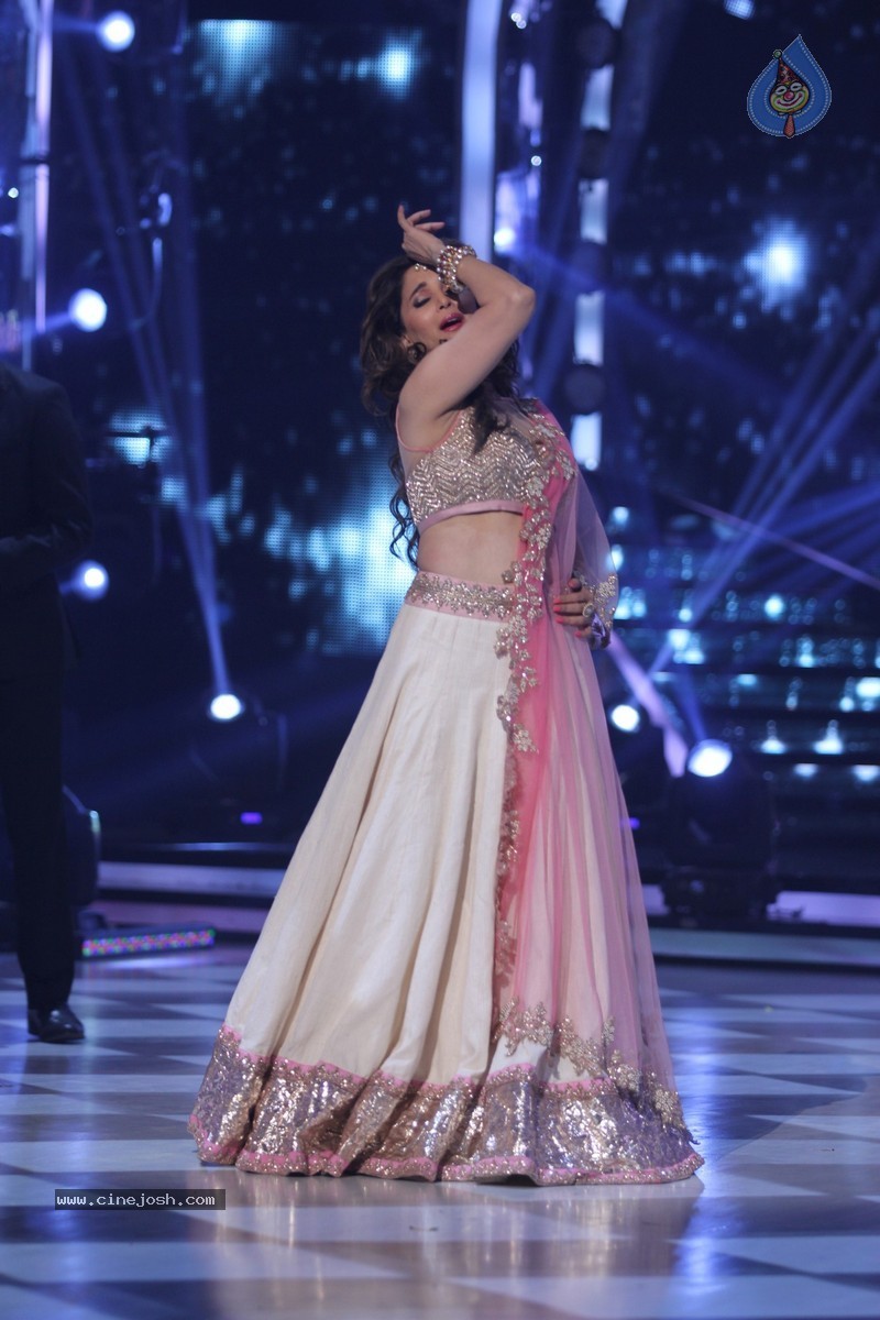 Jhalak Dikhhla Jaa 7 Grand Finale - 61 / 66 photos