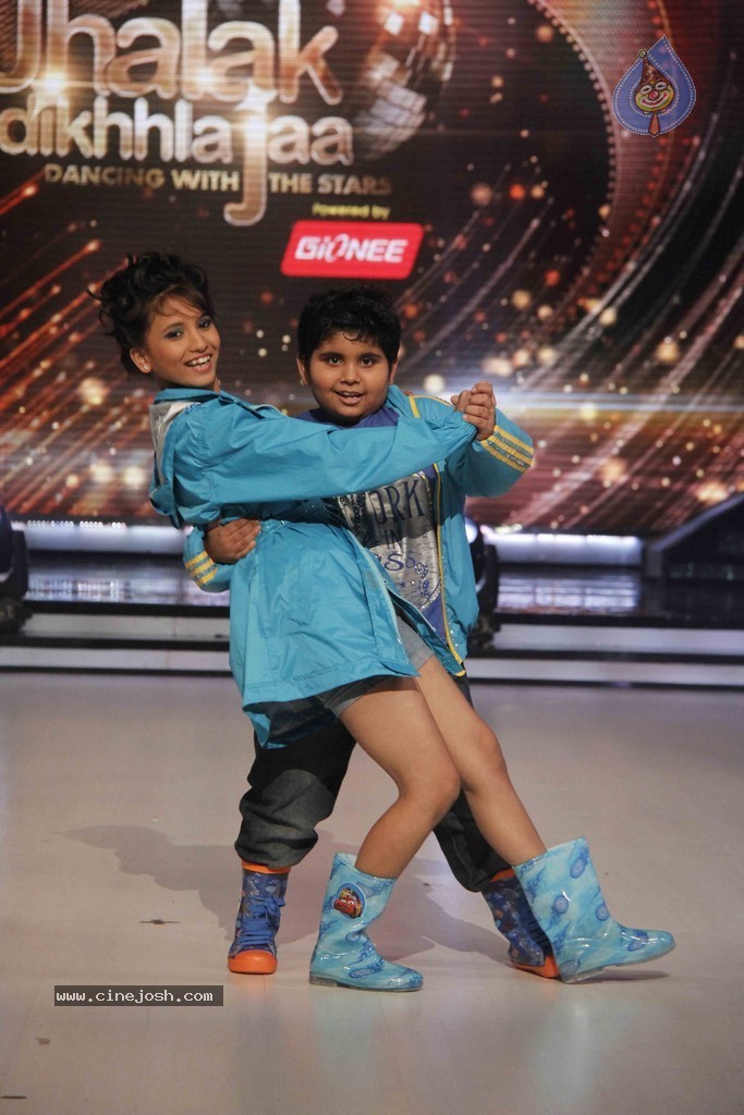 Jhalak Dikhhla Jaa Season 7 Launch - 11 / 52 photos