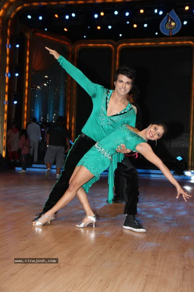 Jhalak Dikhla Jaa Wild Card Entry Shoot - 10 / 24 photos