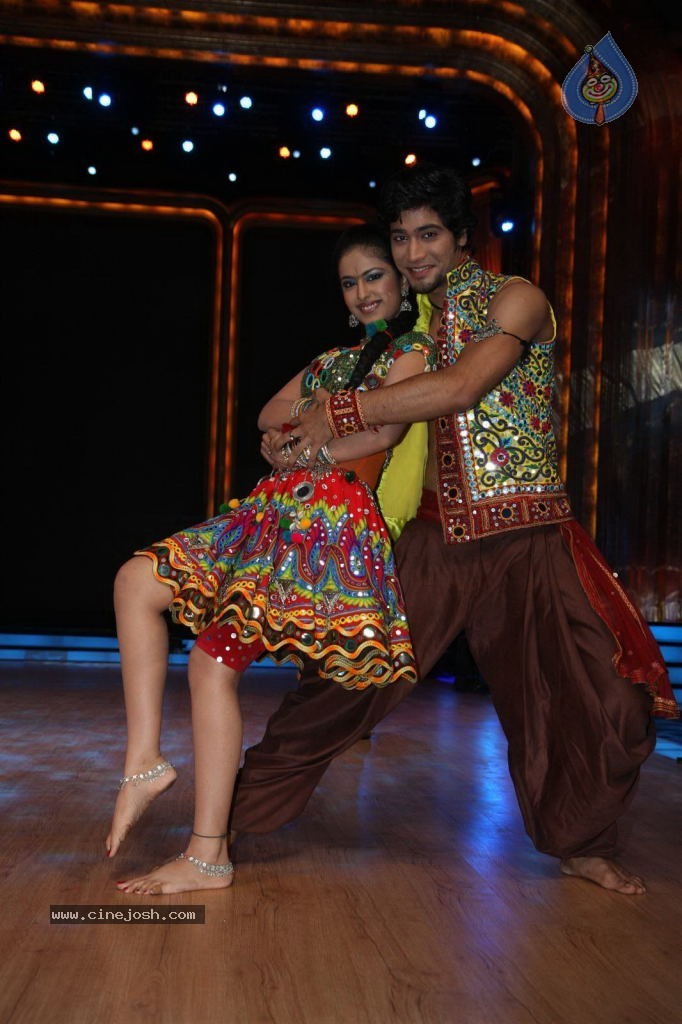 Jhalak Dikhla Jaa Wild Card Entry Shoot - 20 / 24 photos