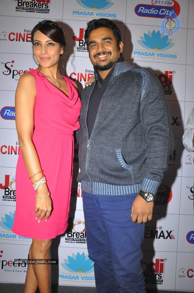 Jodi Breakers Movie Press Meet - 17 / 56 photos