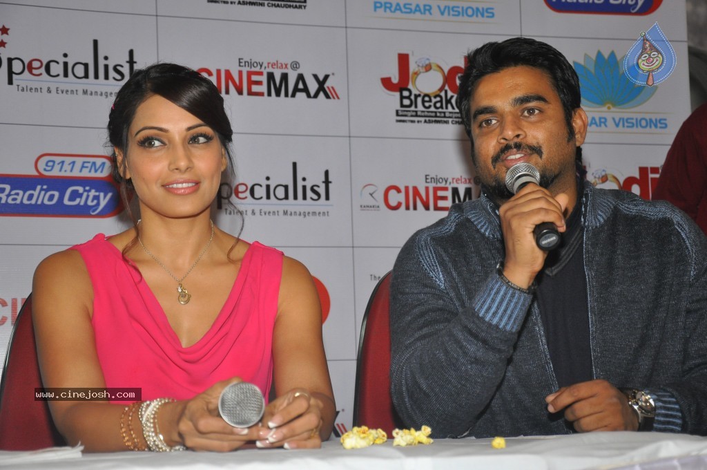Jodi Breakers Movie Press Meet - 52 / 56 photos