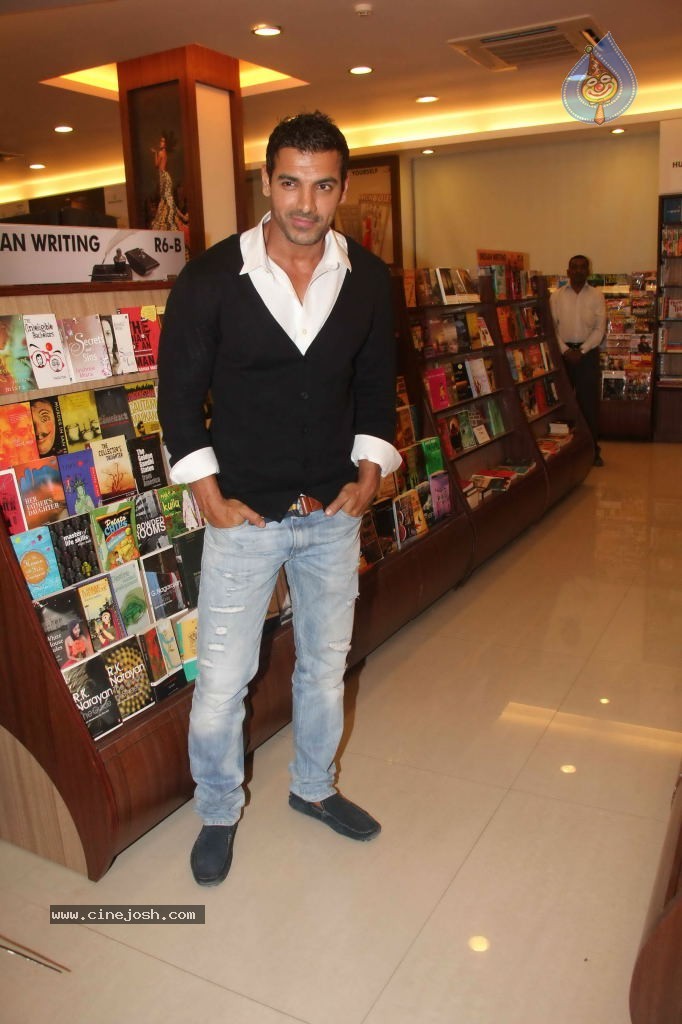  John Abraham Launches Susy Mathew Book - 10 / 42 photos