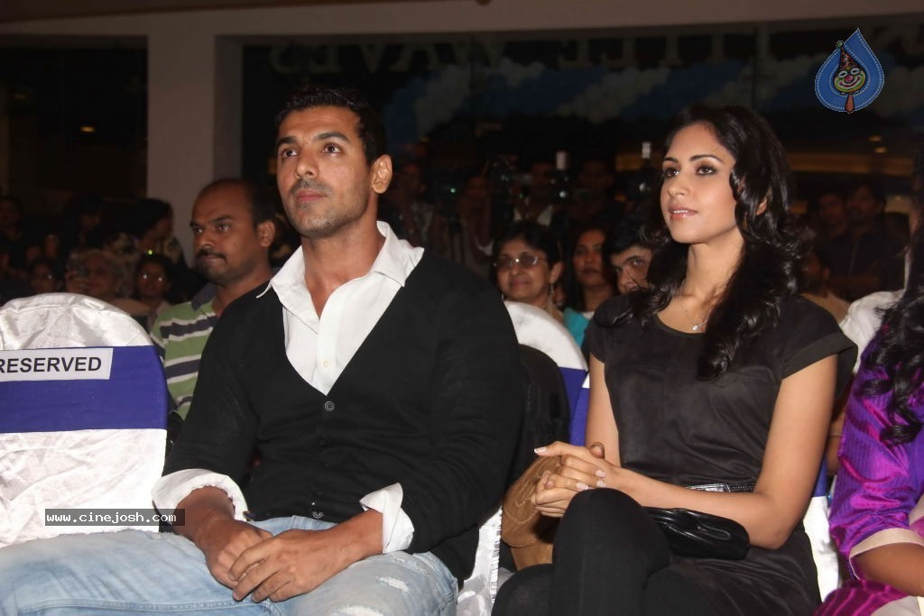  John Abraham Launches Susy Mathew Book - 14 / 42 photos