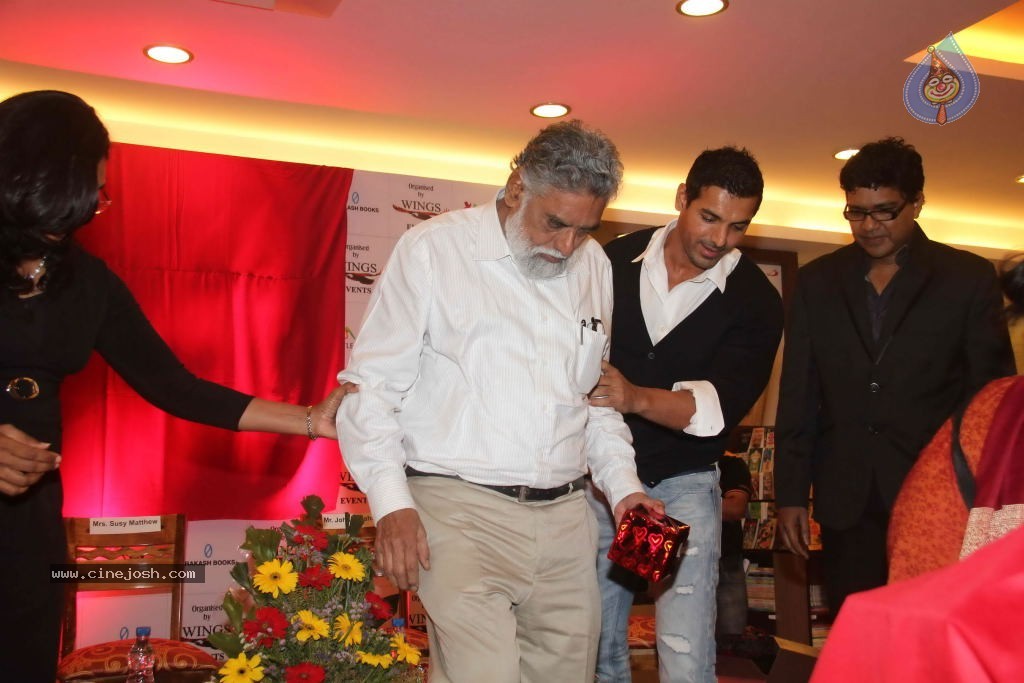  John Abraham Launches Susy Mathew Book - 16 / 42 photos
