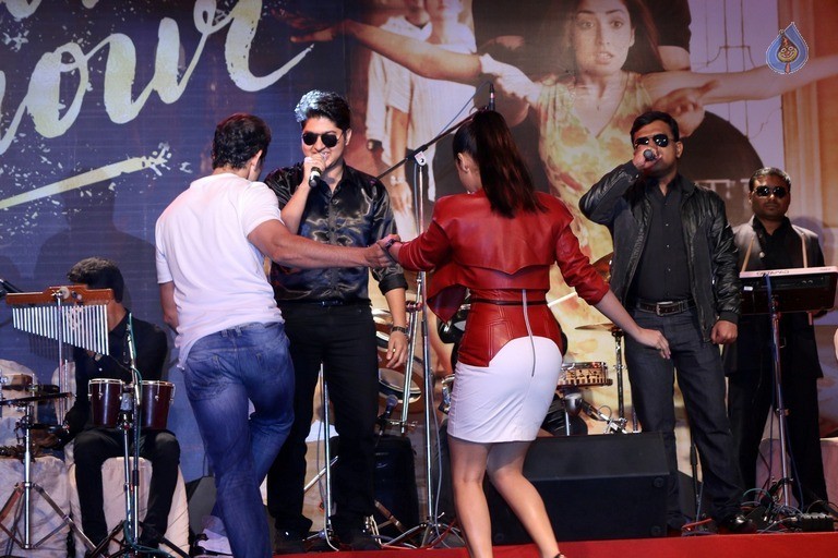 Kaabil Song Launch Photos - 34 / 41 photos