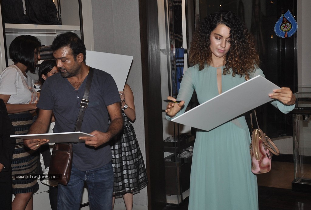 Kangana Ranaut Launches Grazia Magazine Cover - 29 / 58 photos