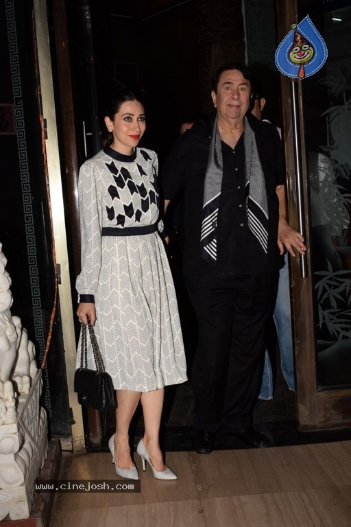Kapoor Family Celebrate The Birthday Of Babita - 1 / 15 photos