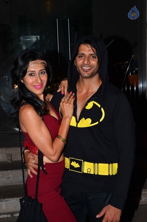 Karanvir Bohra Birthday Bash - 4 / 33 photos