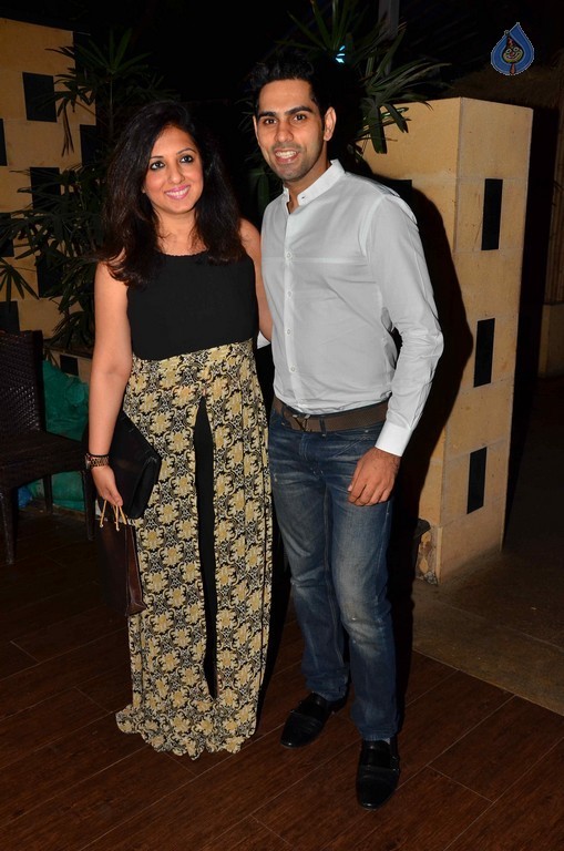 Karanvir Bohra Birthday Bash - 30 / 33 photos