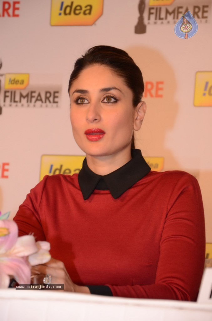 Kareena at 58th IFA 2012 PM - 1 / 33 photos