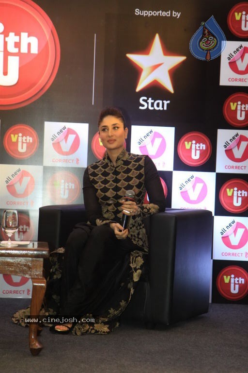 Kareena Kapoor as Vith U Mobile App Brand Ambassador - 47 / 48 photos