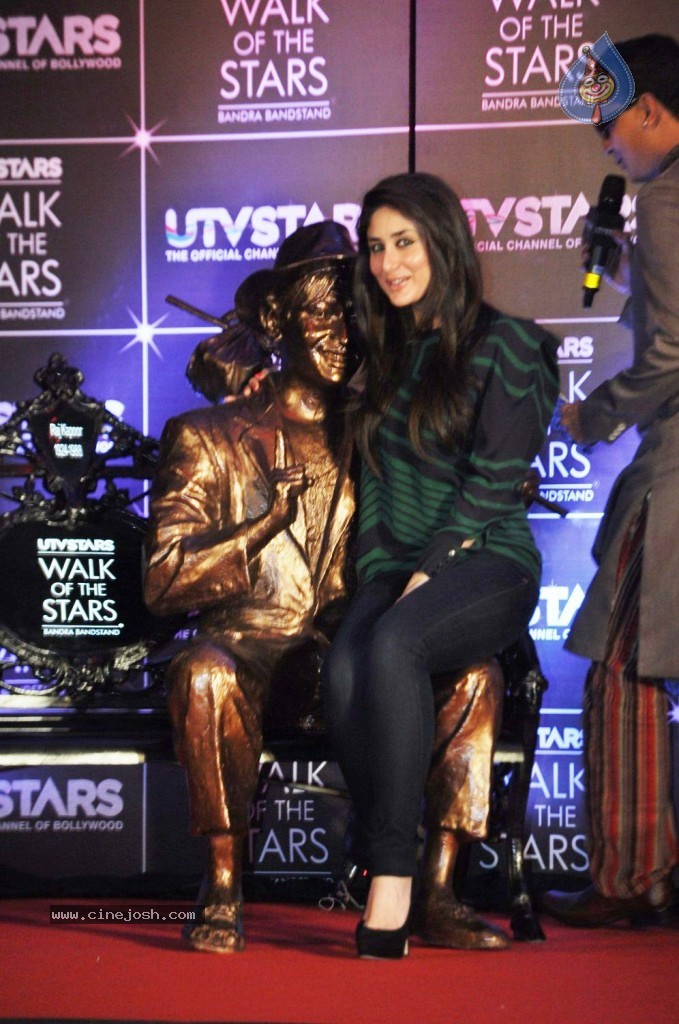 Kareena Kapoor at UTV Stars Event - 24 / 27 photos
