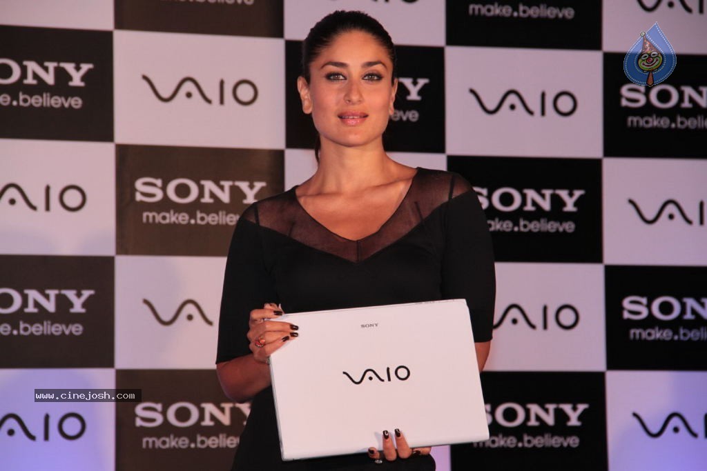 Kareena Kapoor at Vaio New Range Launch - 43 / 44 photos