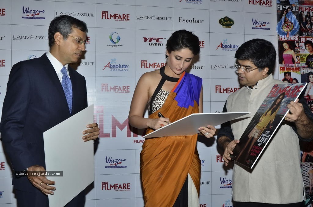 Kareena Kapoor Unveils All New FILMFARE Magazine - 39 / 85 photos