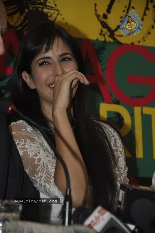 Katrina Kaif at Tonite This Savage Rite Book Launch - 11 / 36 photos