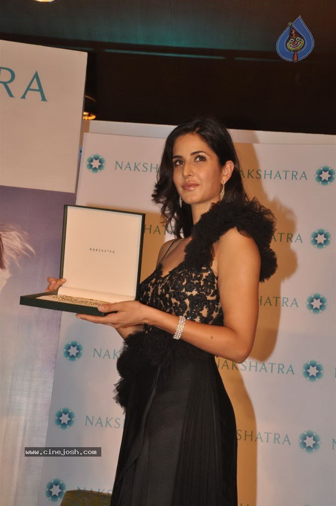 Katrina Kaif at Unveils New Nakshatra Logo Launch - 2 / 44 photos